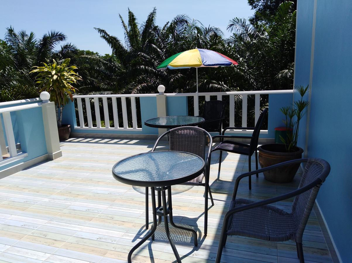 Appartamento Baan Kalaya Garden Ban Mai Esterno foto